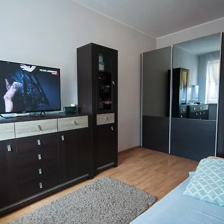 Apartament Rondo Wiatraczna Apartment